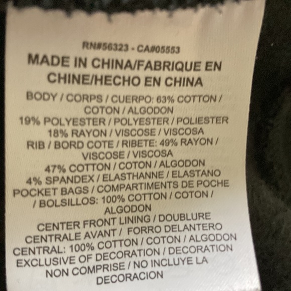 Nike black snap front jacket. 28 inches long - Picture 7 of 7